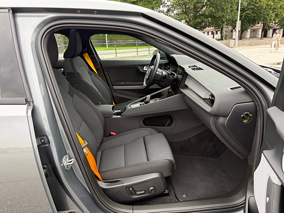 Polestar 2 15 of 23