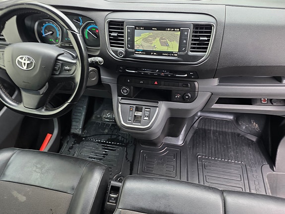 Toyota Proace 27 of 30