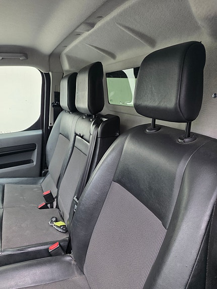 Toyota Proace 23 of 30