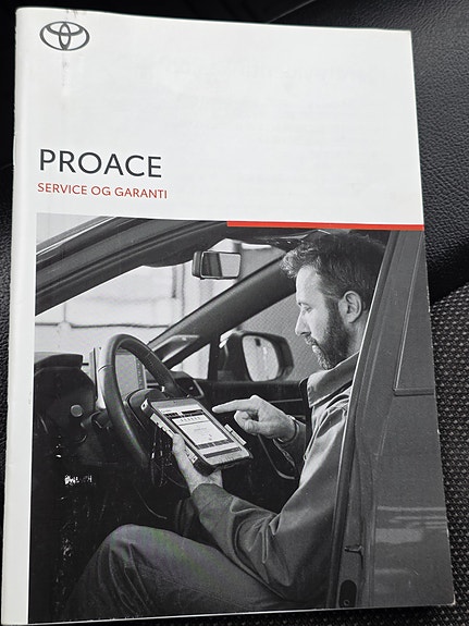 Toyota Proace 8 of 30