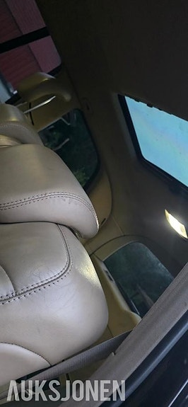 Mercedes-Benz gl 11 of 18