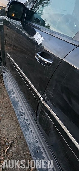Mercedes-Benz gl 15 of 18