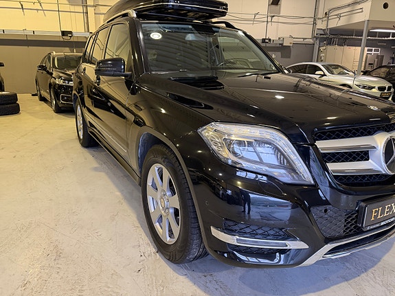 Mercedes-Benz GLK220 4 of 30