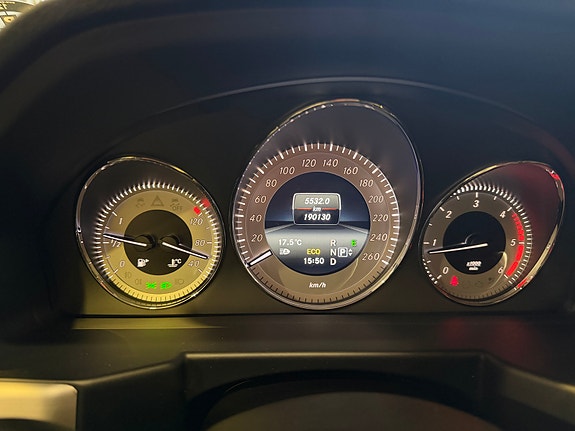 Mercedes-Benz GLK220 29 of 30