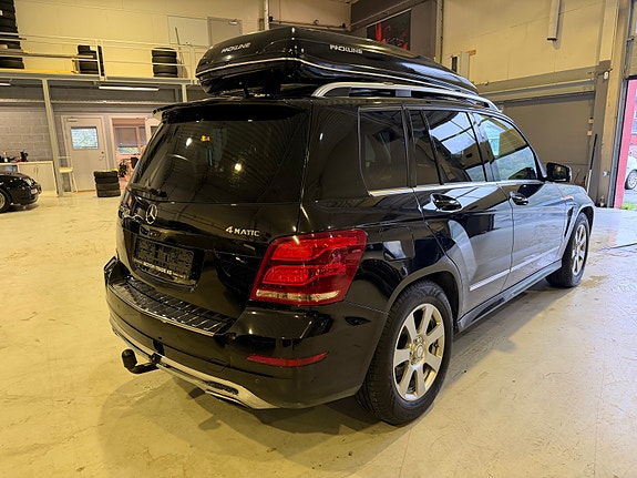Mercedes-Benz GLK220 7 of 30