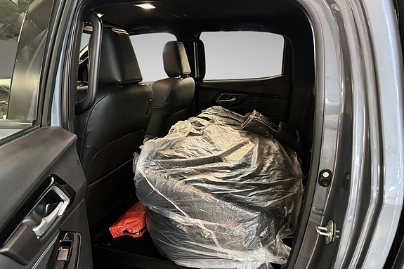 Isuzu D-max 16 of 16