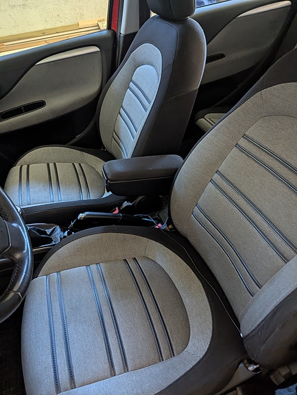 Fiat Grande Punto 8 of 13