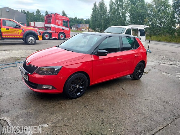 Skoda Fabia 4 of 30