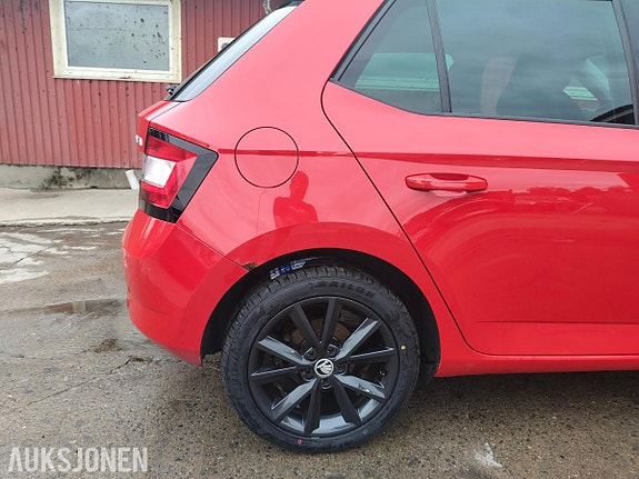 Skoda Fabia 14 of 30