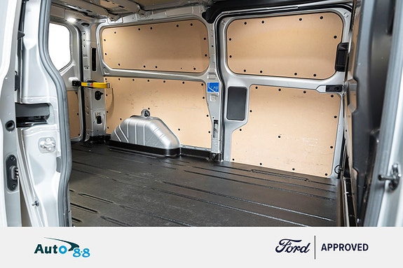 Ford Transit Custom 24 of 29