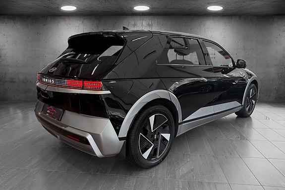 Hyundai Ioniq 5 5 of 23
