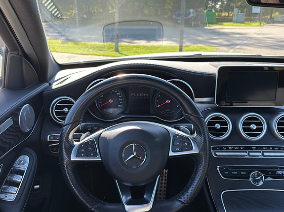 Mercedes-Benz C350 e 12 of 28