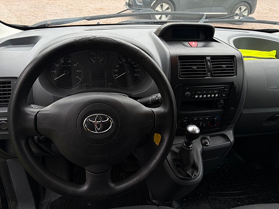 Toyota Proace 14 of 24