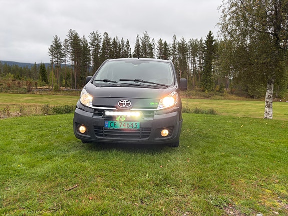 Toyota Proace 2 of 24