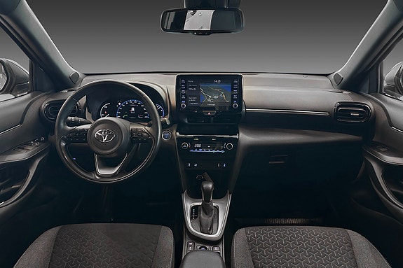 Toyota Yaris Cross 13 of 24