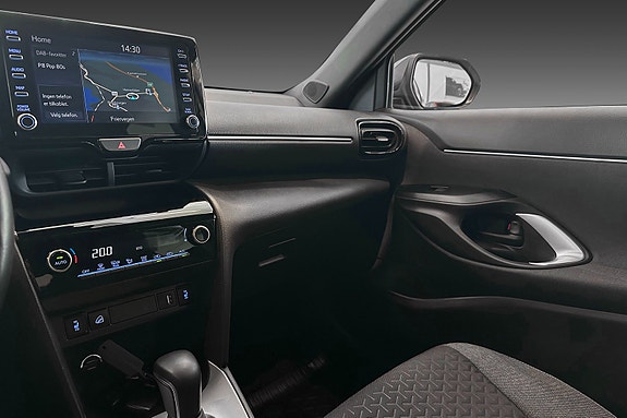 Toyota Yaris Cross 18 of 24