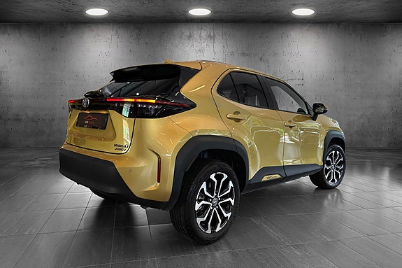 Toyota Yaris Cross 5 of 24