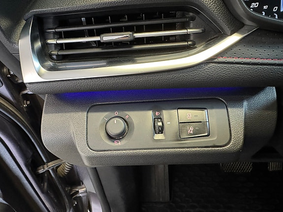Maxus Euniq 5 13 of 30
