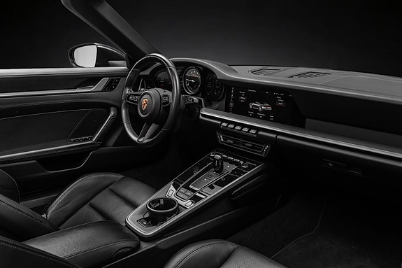 Porsche 911 17 of 30