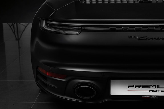 Porsche 911 11 of 30