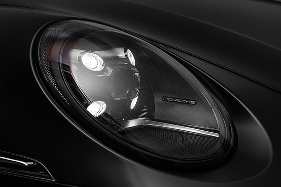 Porsche 911 4 of 30