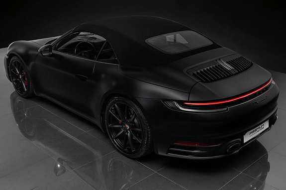 Porsche 911 13 of 30