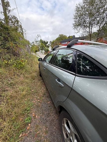 Ford Mondeo 3 of 6