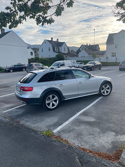 Audi A4 allroad 3 of 13