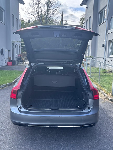Volvo V90 14 of 28
