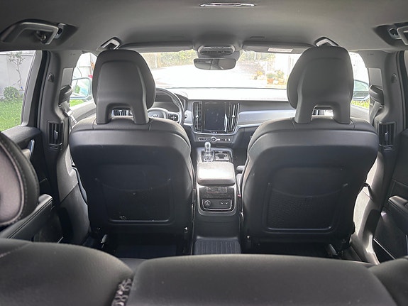 Volvo V90 13 of 28