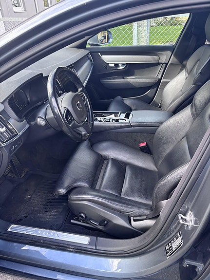 Volvo V90 9 of 28
