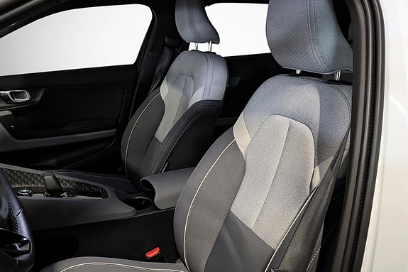 Polestar 2 11 of 26