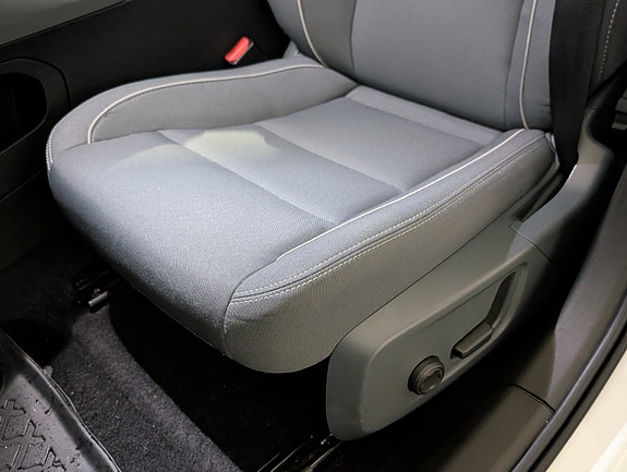 Polestar 2 10 of 26
