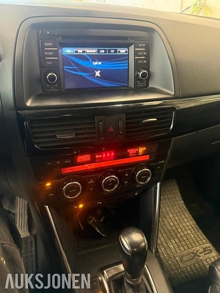 Mazda CX-5 8 of 12