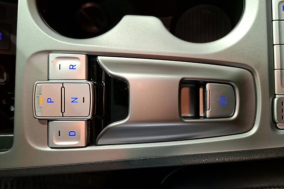Hyundai Kona 14 of 27