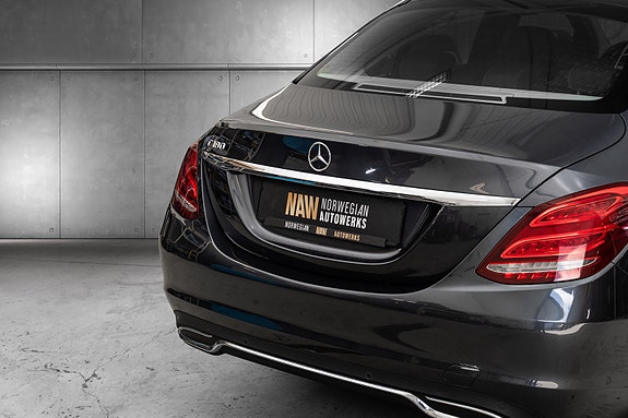 Mercedes-Benz 180 4 of 30