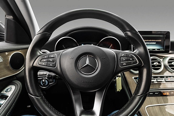 Mercedes-Benz 180 20 of 30