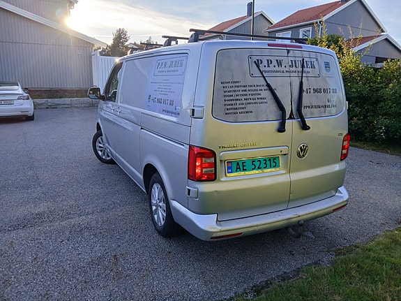 Volkswagen Transporter 4 of 15