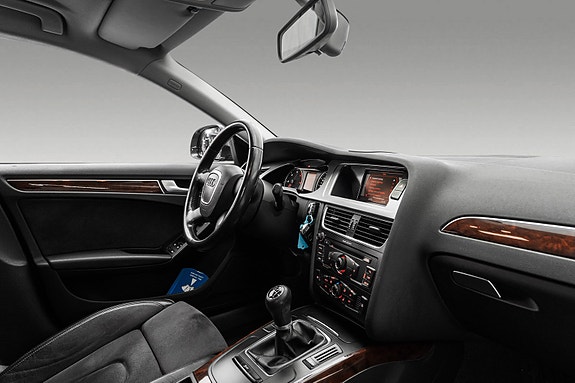 Audi A4 allroad 18 of 30