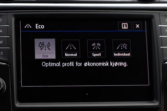 Volkswagen Tiguan 30 of 30