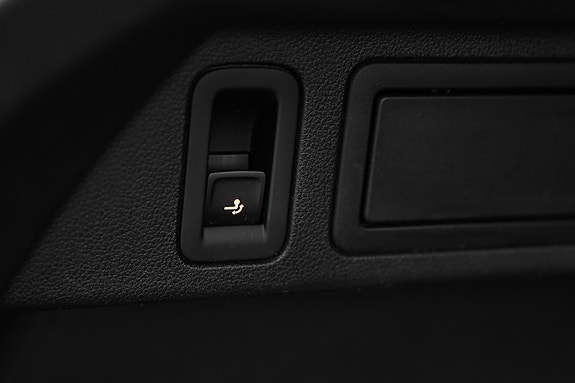 Volkswagen Tiguan 10 of 30