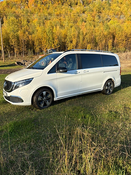 Mercedes-Benz EQV300 6 of 22