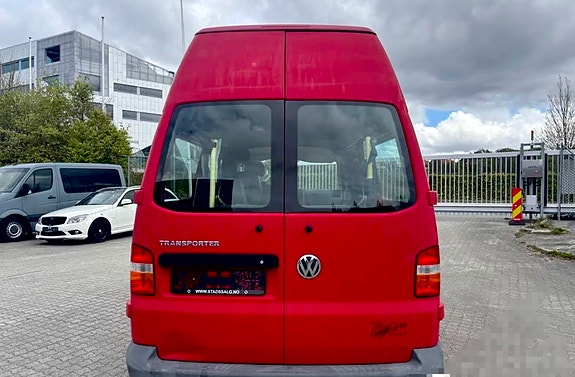 Volkswagen Transporter 21 of 24