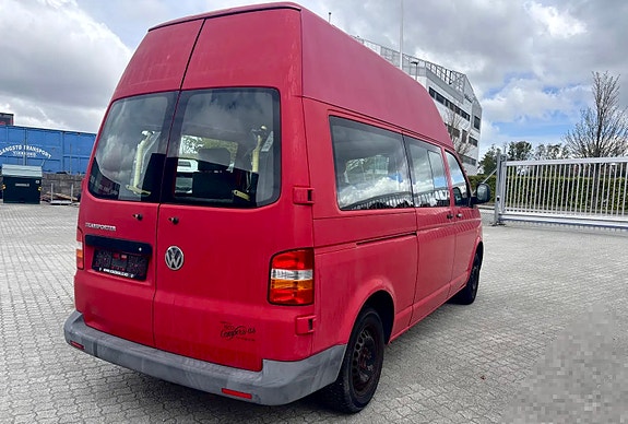 Volkswagen Transporter 2 of 24