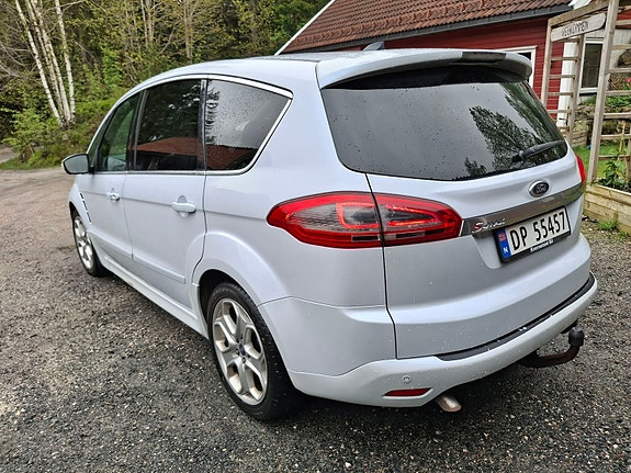 Ford S-MAX 3 of 14
