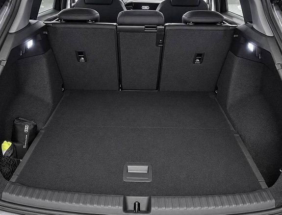 Audi Q4 e-tron 9 of 18