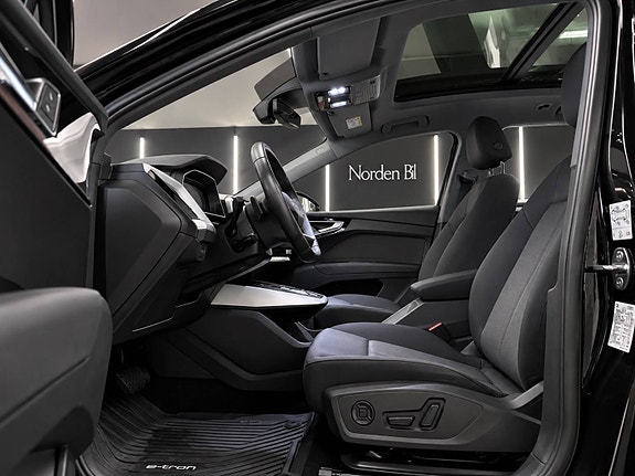 Audi Q4 e-tron 7 of 18