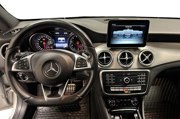 Mercedes-Benz CLA180 6 of 27