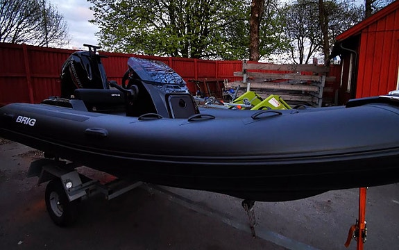 Brig Eagle 4 - Black Edition, 2022, 50 hk Mercury 8 of 9