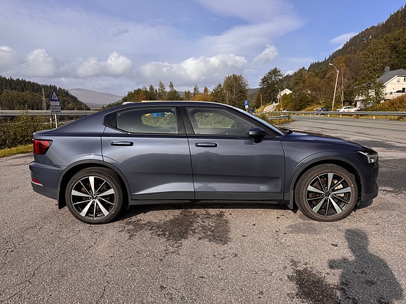 Polestar 2 4 of 29